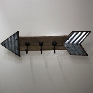 Rustic arrow